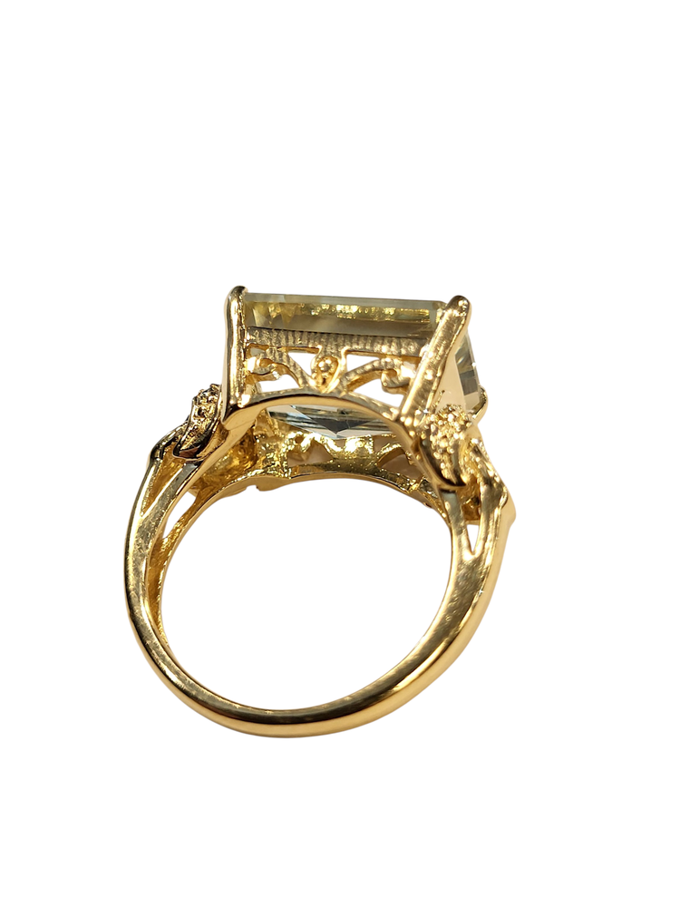 (Z)10KY 8CT QUARTZ,  YELLOW GOLD RING WITH LEM-LIME QUARTZ NATURAL GEMSTONE