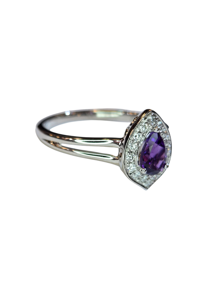 (X) 14KW .40AM .16DIA , WHITE GOLD AMETHYST AND DIAMOND RING , 16 ROUND