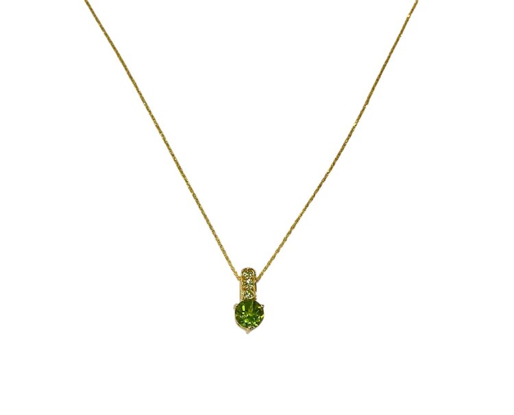(Y)14KY 1.15CTW PRDT ROUND CUT MULTI  STONE ROUND CUT PERIDOT YELLOW GOLD PENDANT ON 18” CARDED CABLE CHAIN
