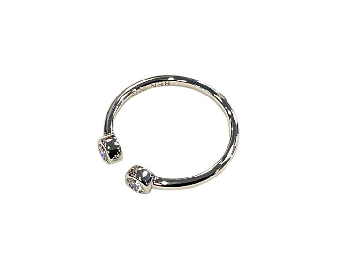 HJ NAMDAR (Y)14K 0.17CT DIAMOND, TWO STONE DIAMOND WHITE GOLD BAND