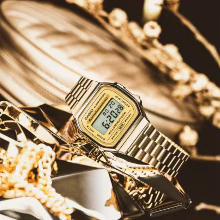 CASIO Vintage Gold Watch: Casio A168WG-9VT with Digital Retro Style