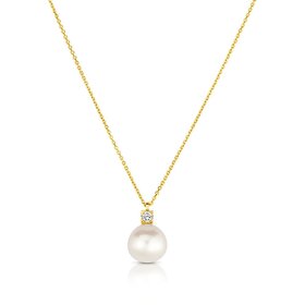 (Y) 14K Yellow Gold Pearl .94ct And Diamond .06ct Pendant With Chain