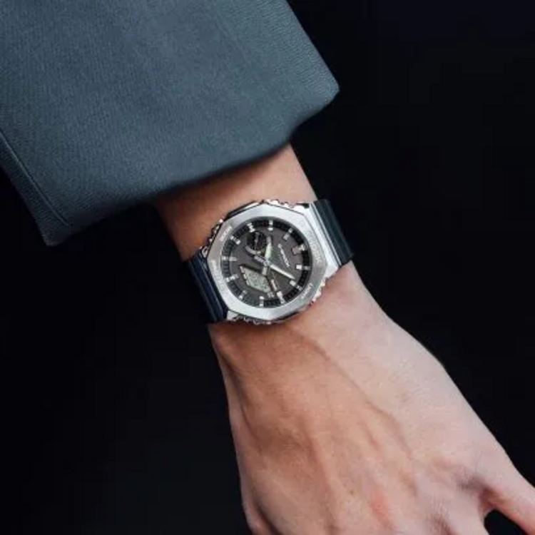 G-SHOCK G-SHOCK GBM2100-1A