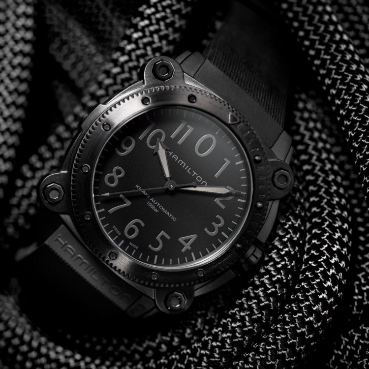 HAMILTON KHAKI NAVY BELOWZERO AUTO TITANIUM BLACK Automatic | 46mm | H78505330 HAMILTON