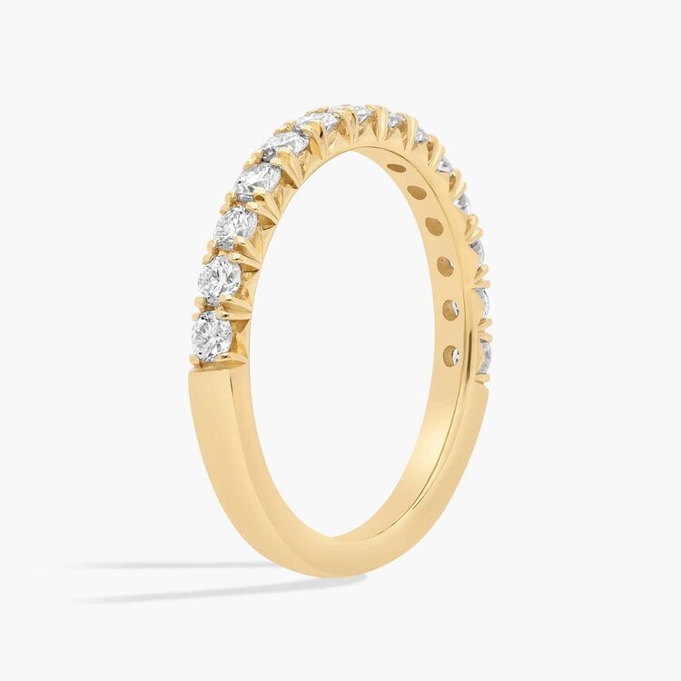 (Z) 14K .40CT SI1 G BAND , YELLOW GOLD NATURAL DIAMOND FRENCH SET BAND