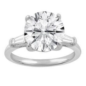 DIAMOND TRADERS INTERNATIONAL (Z) 14K 2.30CT .40MT LAB , WHITE GOLD BRIDAL RING, LAB GROWN ROUND DIAMOND CENTER WITH BAGUETTES ON THE MOUNTING. VS1 CLARITY, F COLOR DIAMOND TRADERS INTERNATIONAL (Z) 14K 2.30CT .40MT LAB , WHITE GOLD BRIDAL RING, LAB GROWN ROUND DIAMOND CENTER WITH BAGUETTES ON THE MOUNTING. VS1 CLARITY, F COLOR