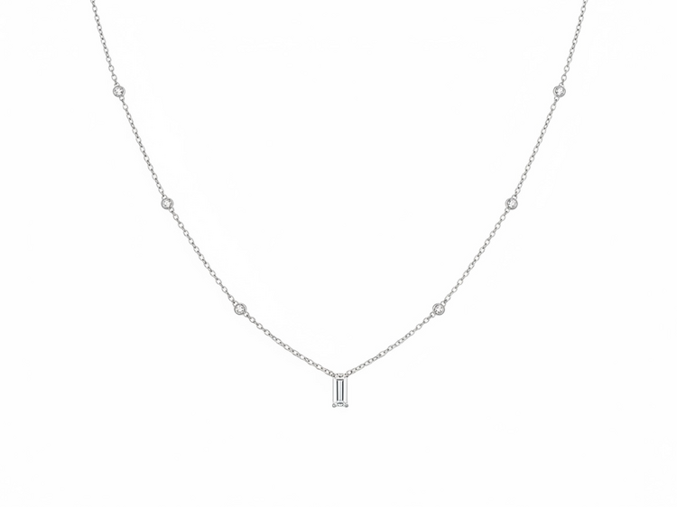 DIAMOND TRADERS INTERNATIONAL (Y)925 1.0LG EMERALD CUT LAB GROWN DIAMOND CENTER WITH 6 BEZEL ROUND LAB GROWN DIAMONDS