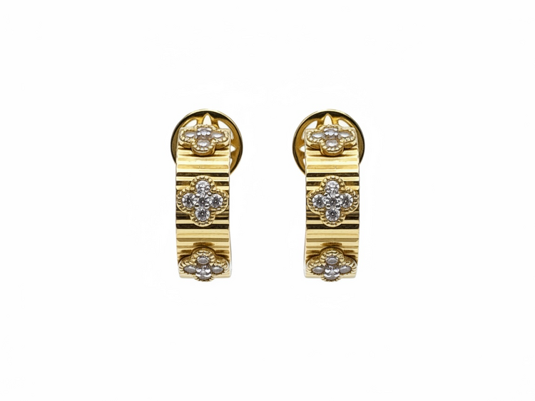 HJ NAMDAR (Y)14K .50DI GOLD ACCORDION HOOPS WITH THREE DIAMOND CLOVERS