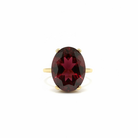 (Y)14K 19.20 GARNET YELLOW GOLD RING WITH LARGE OVAL GARNET (Y)14K 19.20 GARNET YELLOW GOLD RING WITH LARGE OVAL GARNET