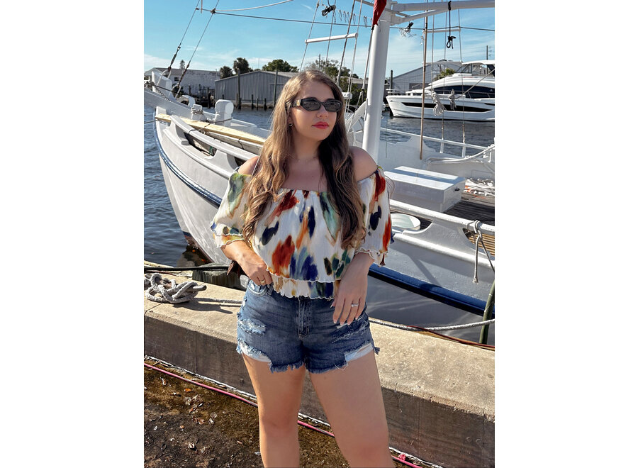 Mid Rise Beach Short