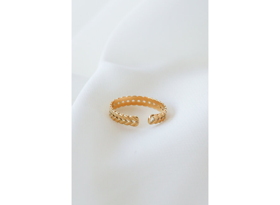 Lucas Ring
