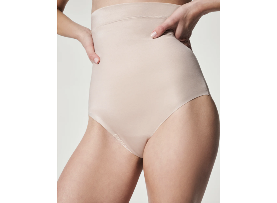 Spanx-shape  High-Waist Thong