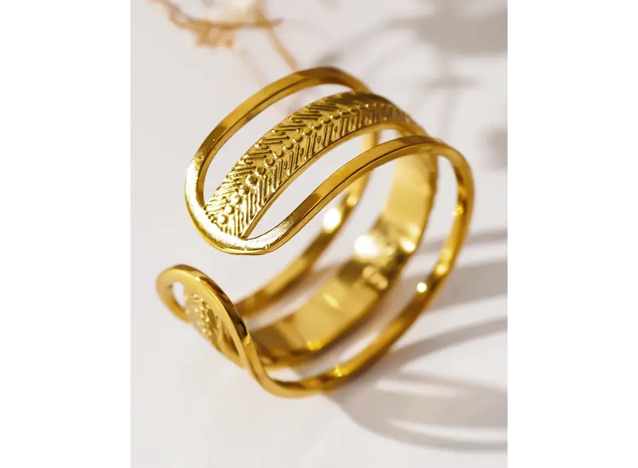 Matheo Ring