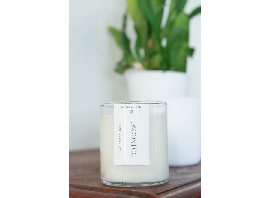 Ivory & Oak - Luxury Candle Seasonal- 9oz