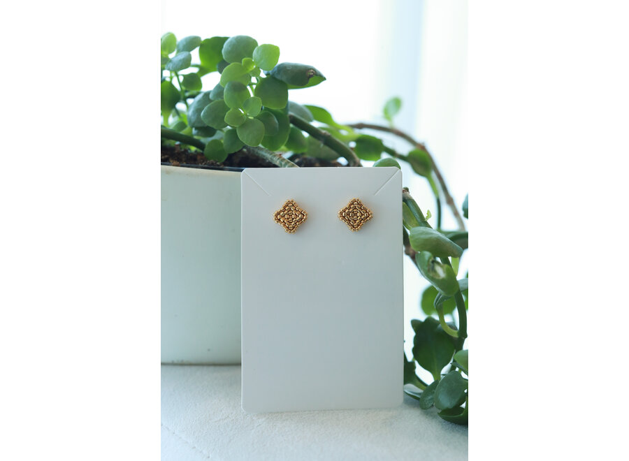 Blossom Beads Clover Stud Earrings Gold
