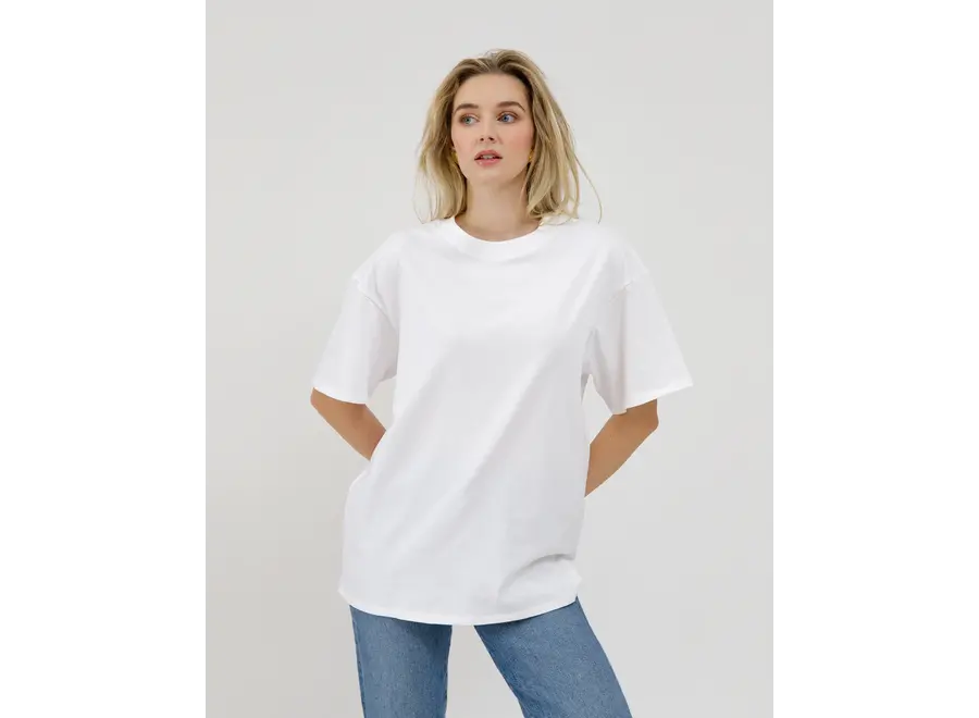 Brunette The Label Oversized Boxy Tee