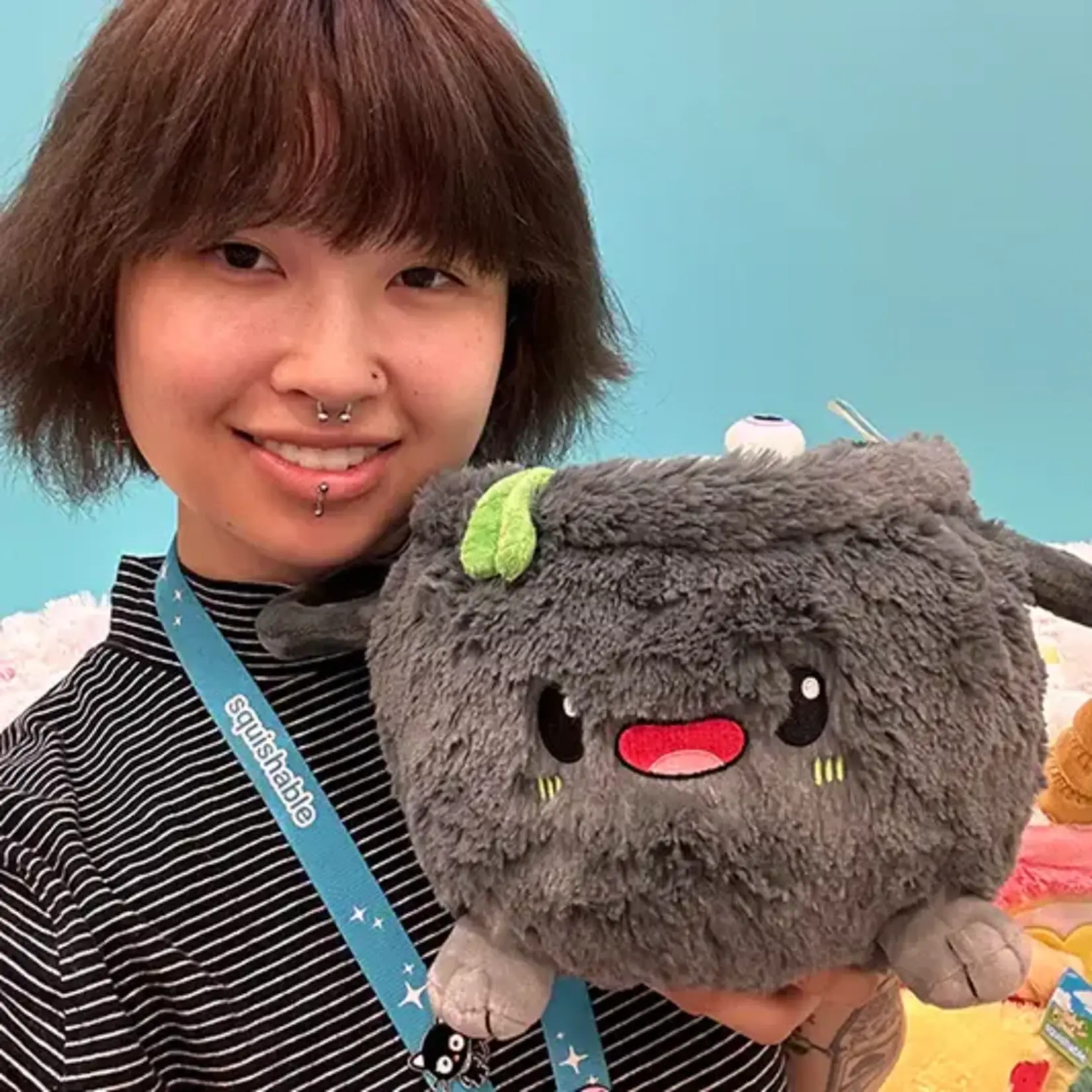 Squishable Mini Cauldron