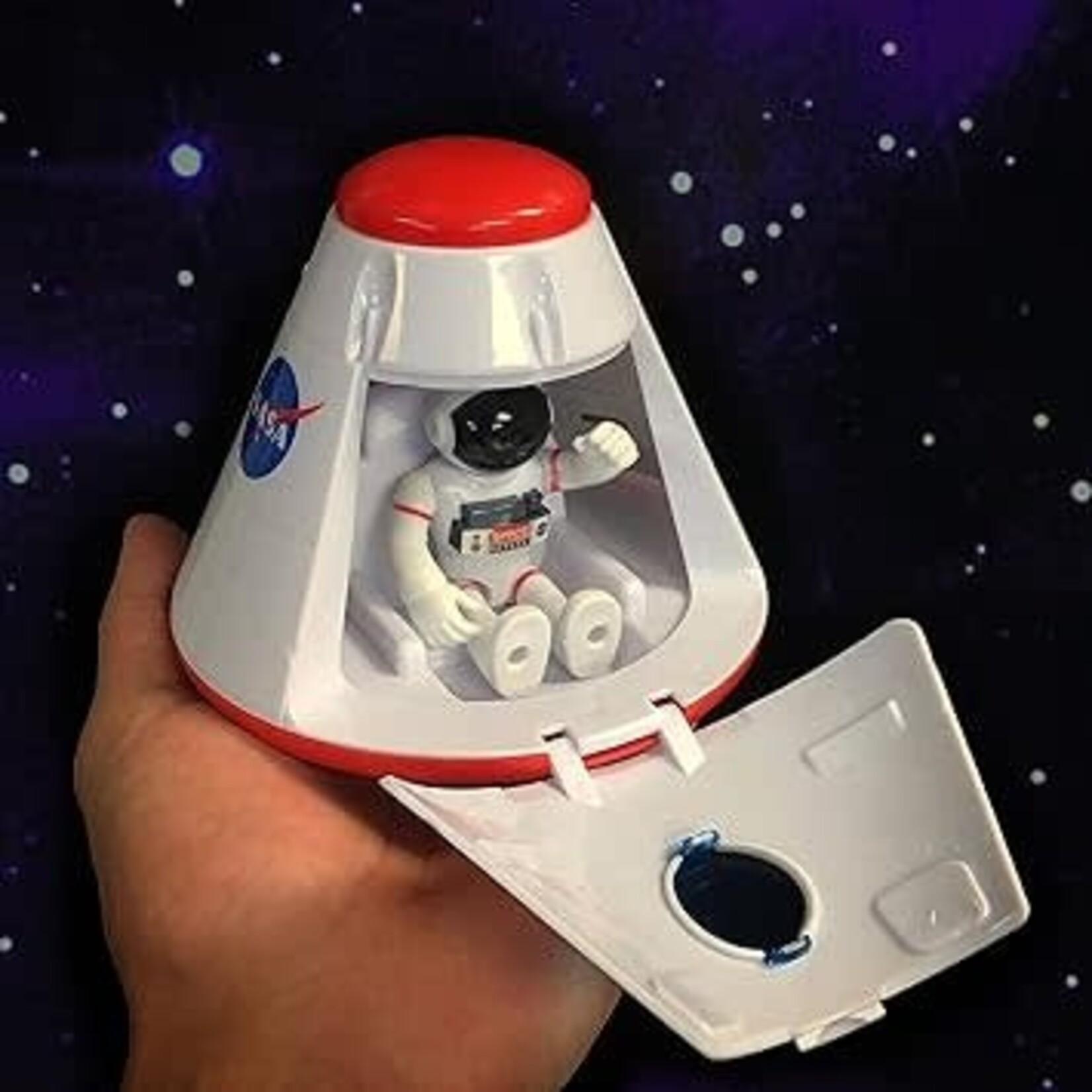 Daron Worldwide Trading Space Adventure Space Capsule