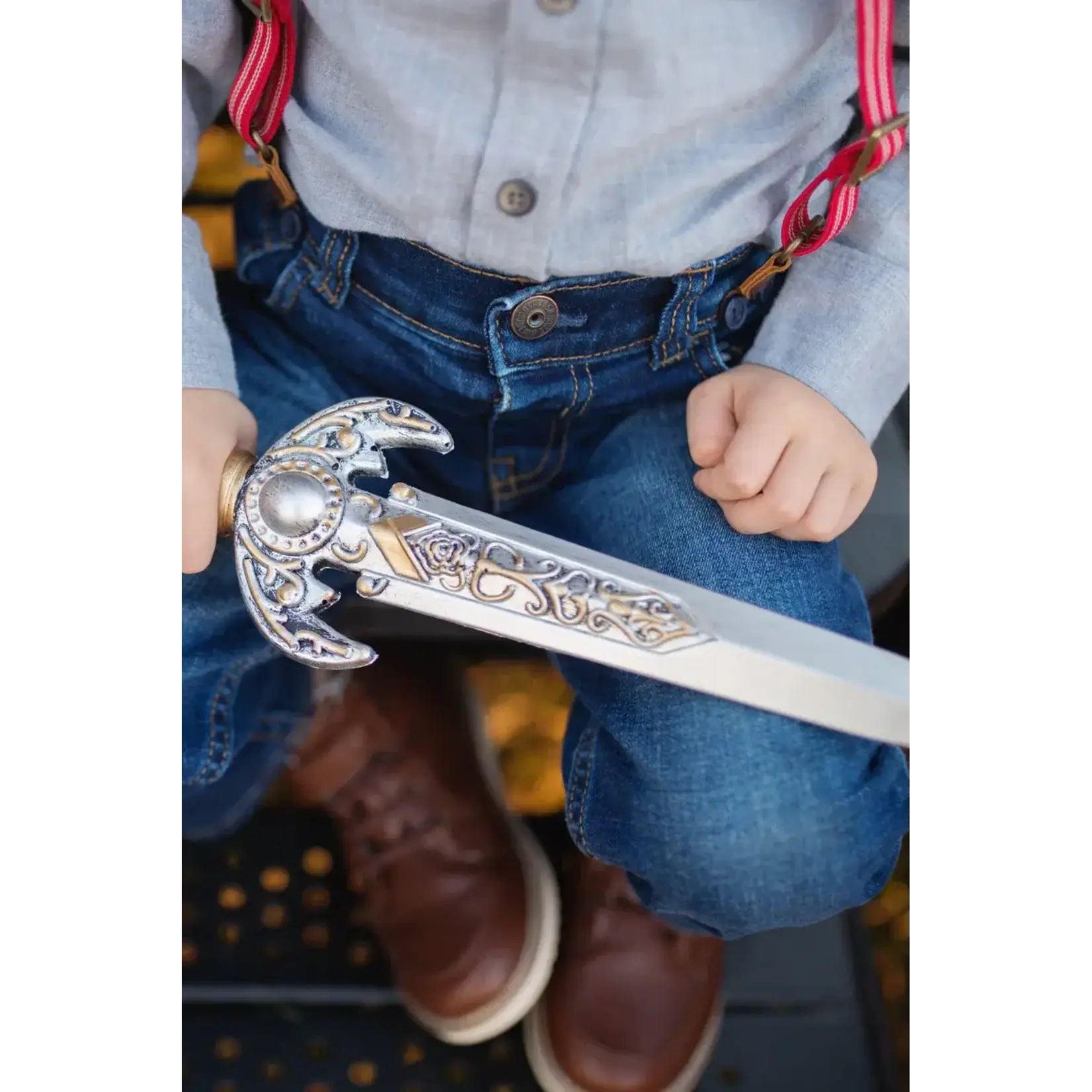 Great Pretenders Knight Dagger (SINGLE)