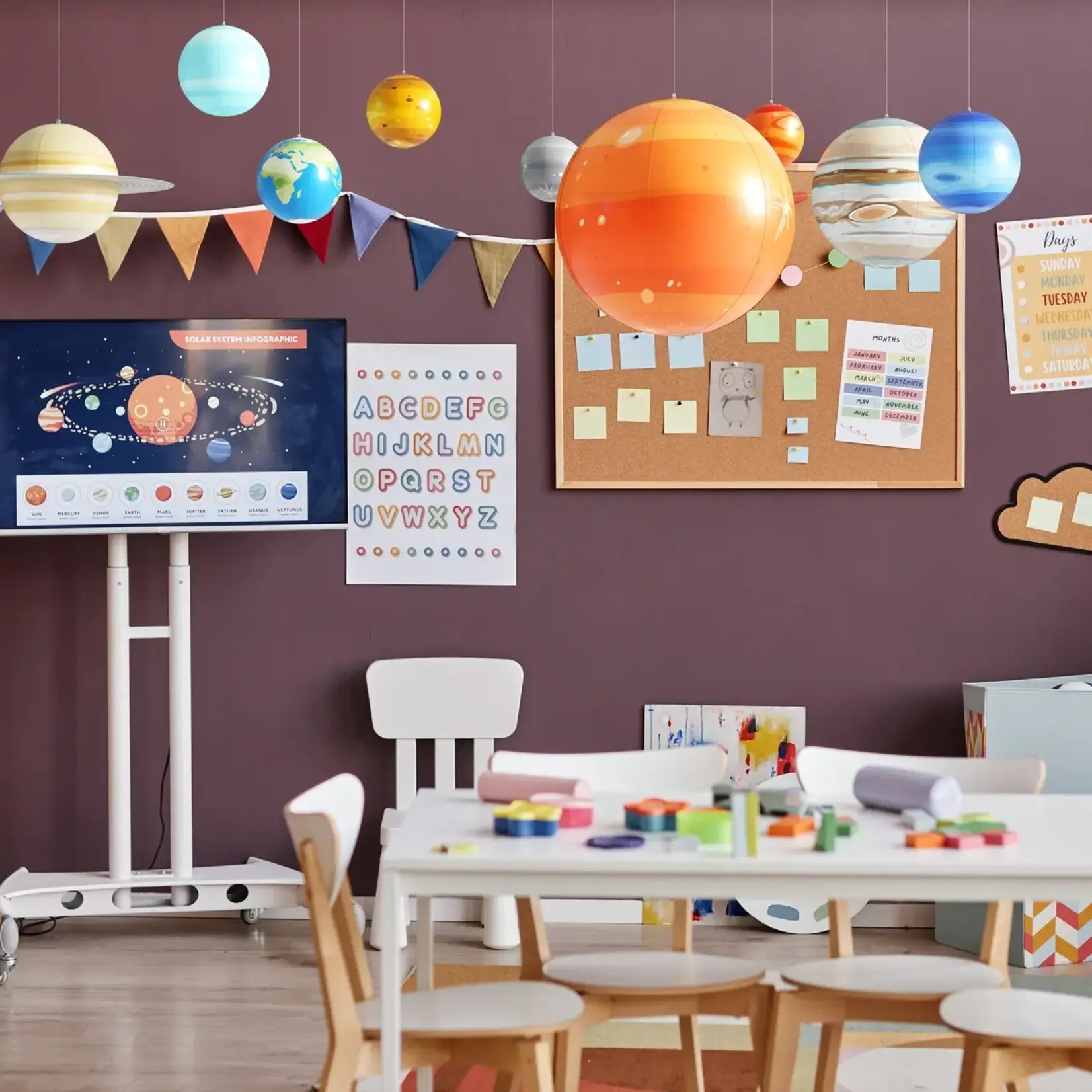 Dan & Darci Inflatable Solar System: 8 planets + Sun