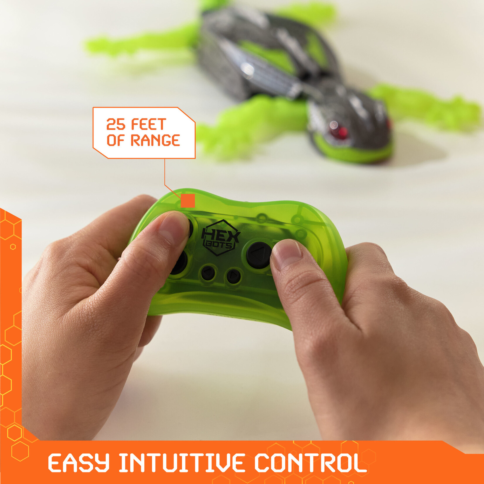 Spin Master Hex Bots Glowing Wall Crawler Gecko