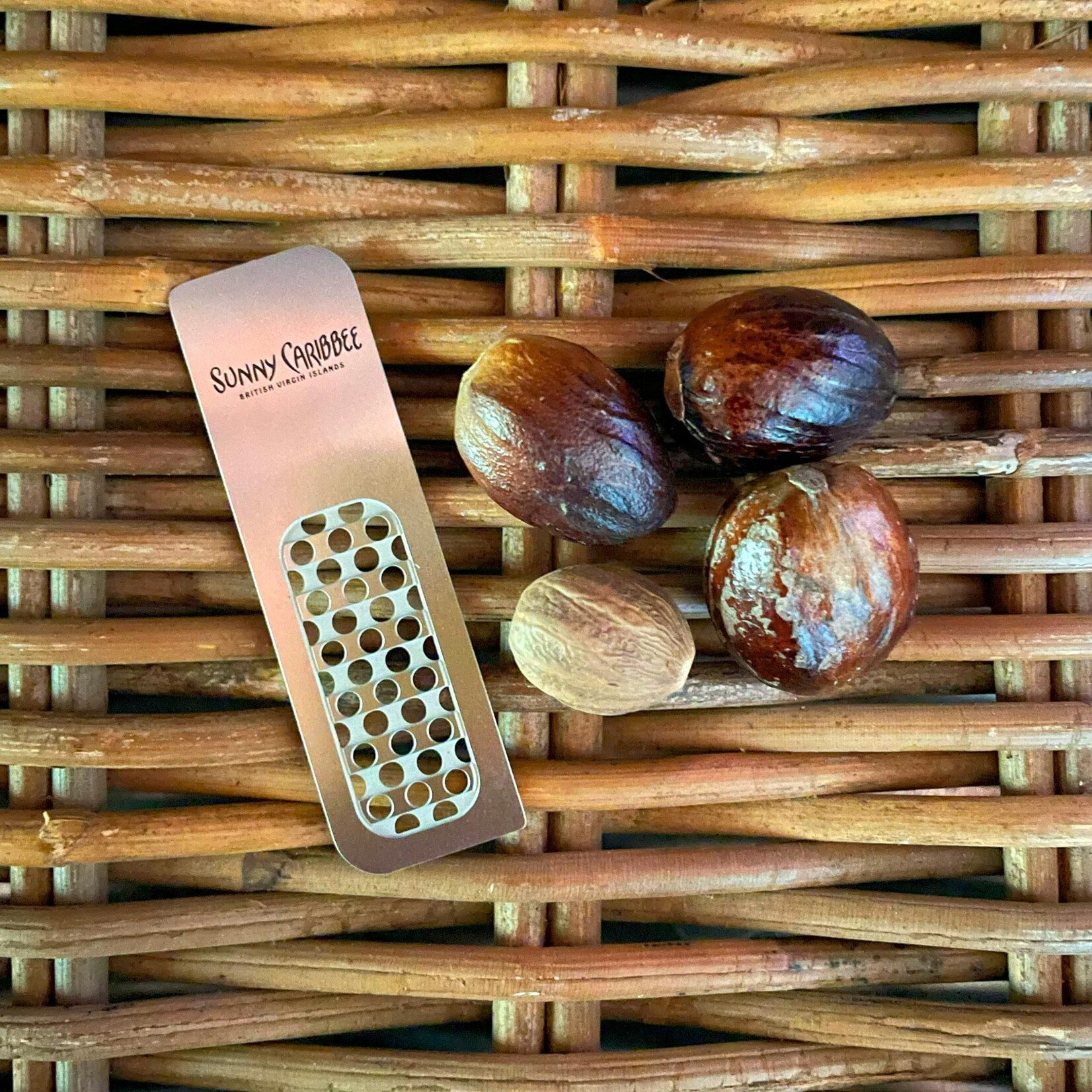 Nutmeg & Sunny Caribbee Mini Grater