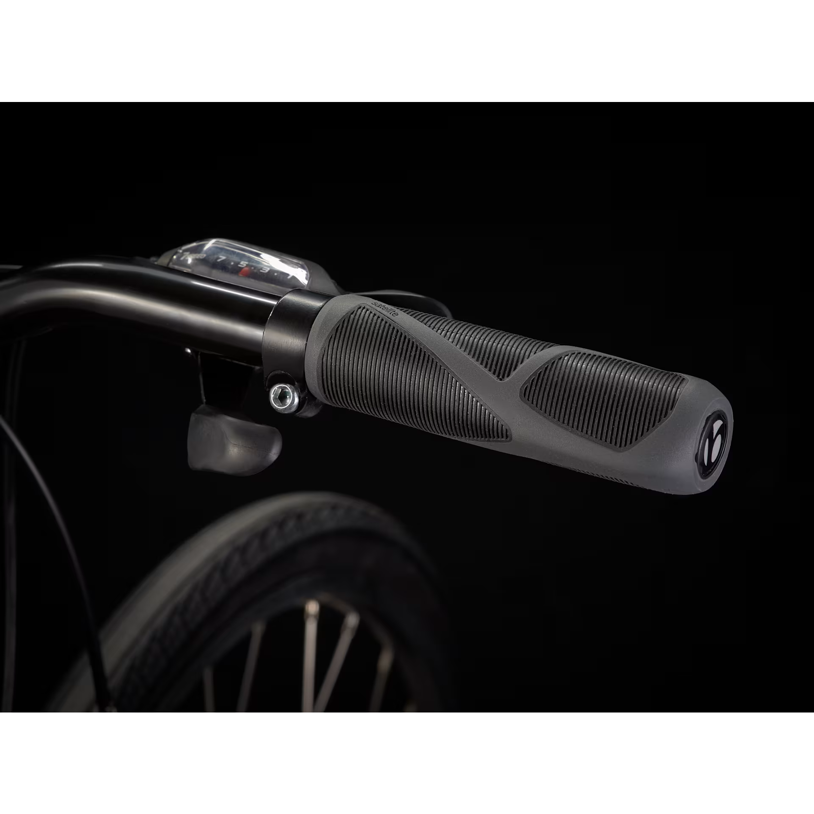 Trek Dual Sport 1 Gen 4, Medium Quicksilver