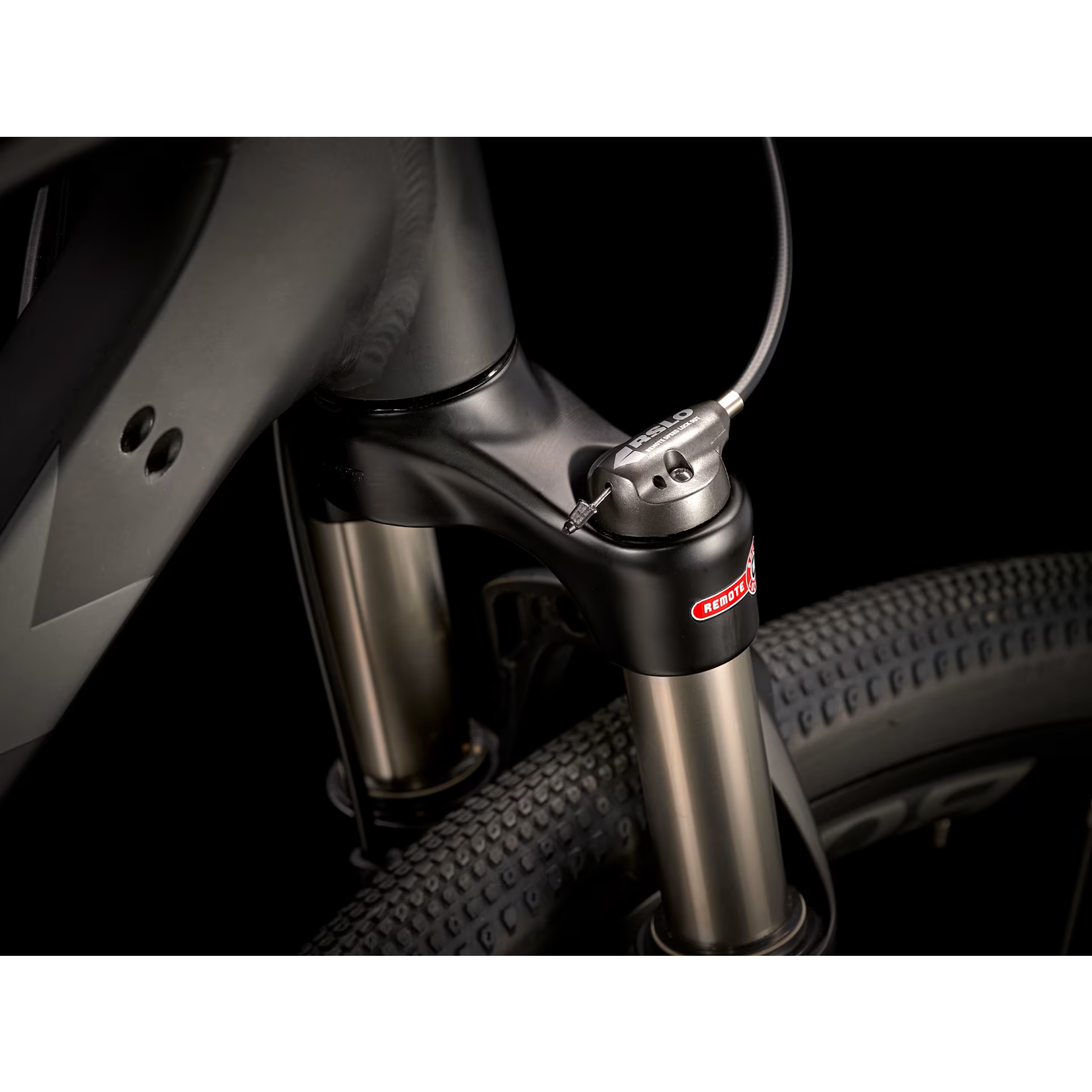 Trek Dual Sport 4 Gen 4 SM BLK