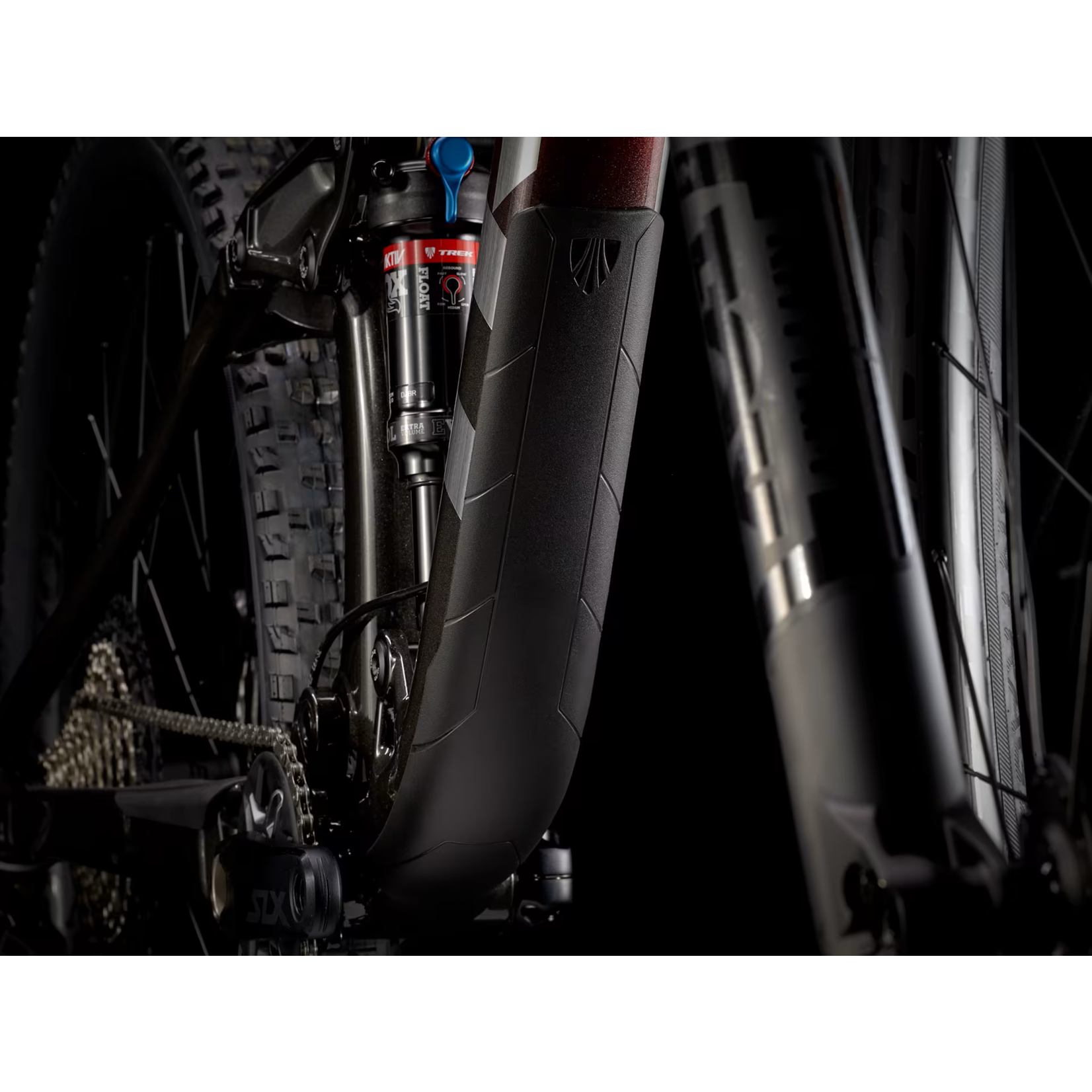 TREK FUEL EX 8 SM/27.5 RED/BLK