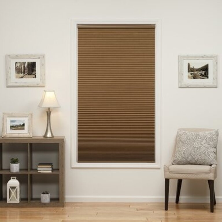 Cordless Blackout Cellular Shade Blind Size: 32" W x 72" L, Color: Linen and White