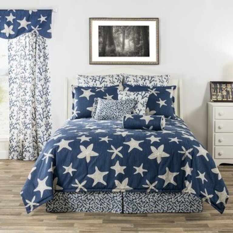 Palm Beach Tropical Leaves Duvet Cover Size: Queen Duvet Cover + 2 Shams, Color: Blue