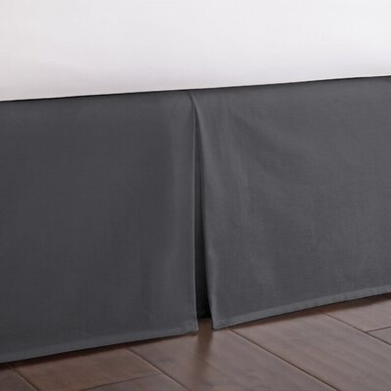 Easton Bed Skirt Size: Queen, Drop Length: 18"