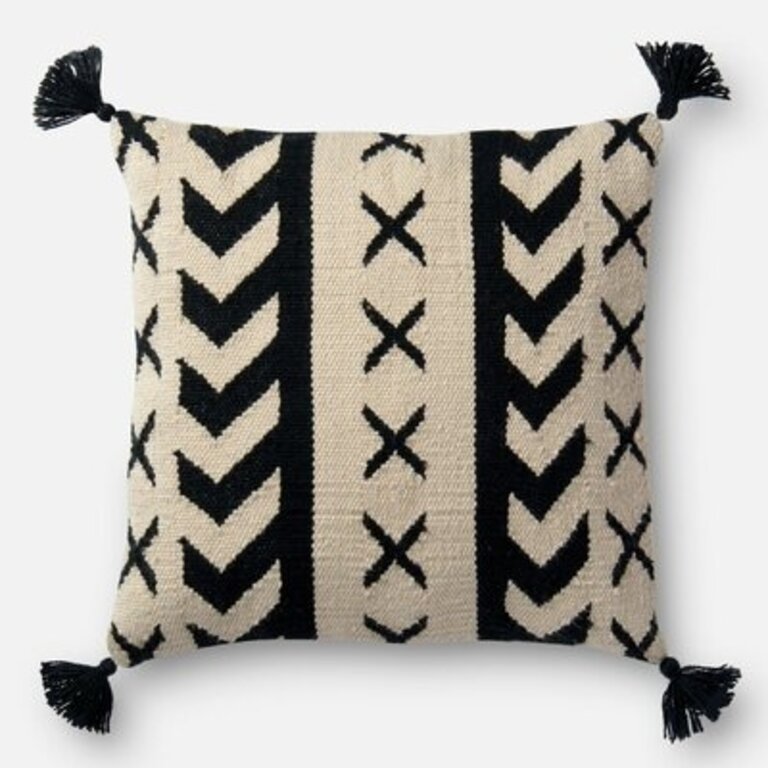Indoor/Outdoor Chevron 18" Throw Pillow