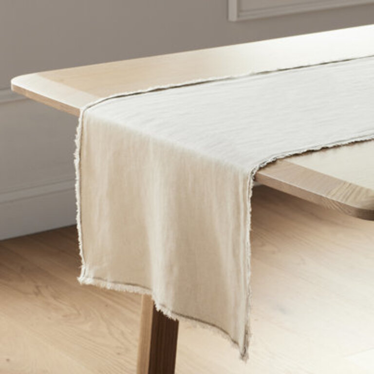Zadia Linen Table Runner Color: Natural