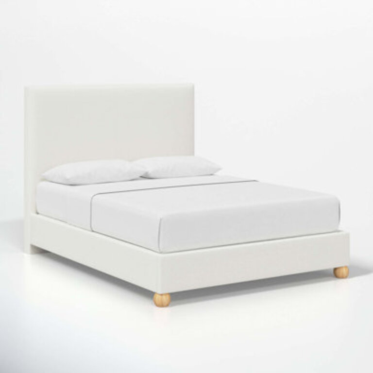 Benita Platform Bed Size: Queen, Color: Zuma White Textured Linen
