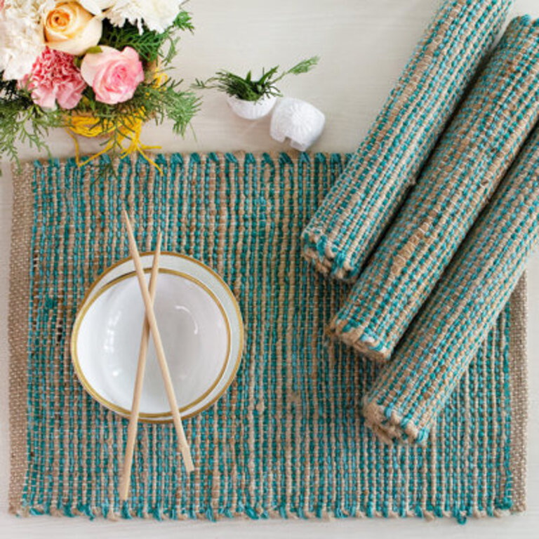 Sonya 13" Placemat Color: Turquoise