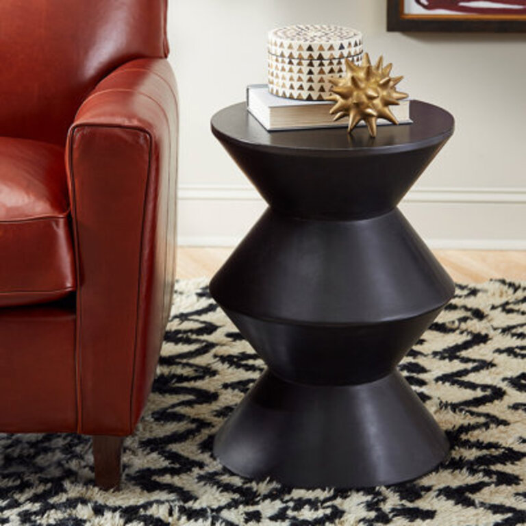 Shanta End Table Color: Black