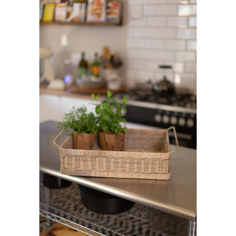 Willow Tray Large Capacity: 6" H x 12" W x 20" D