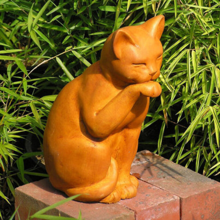 Contented Cat Statue Color: Antique Gray