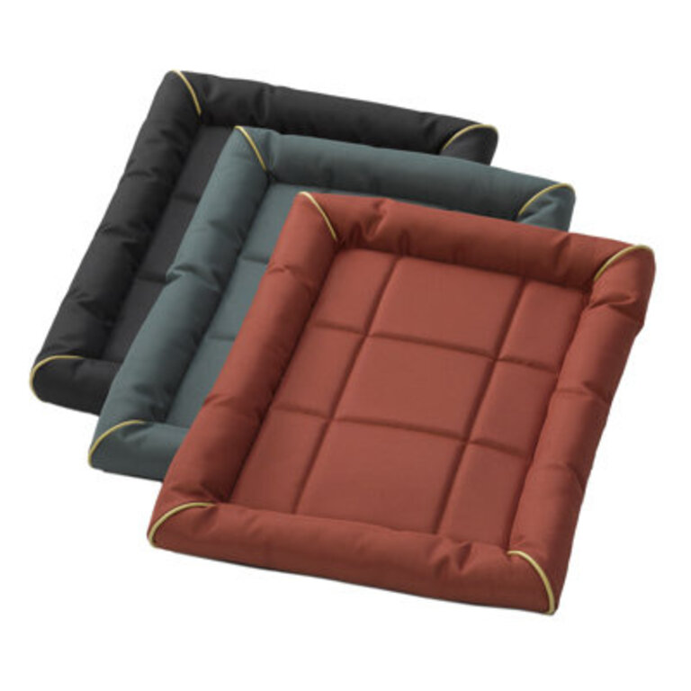 MidWest Homes for Pets Maxx Ultra Rugged Pet Bed Size: Extra Large (48" W x 31" D x 3.5" H), Color: Black