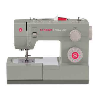Singer Mechanical Sewing Machine