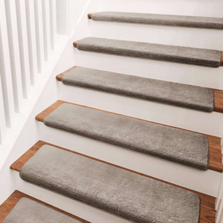Scarlettrose Plush Bullnose Non-Slip Indoor Stair TreadSet of 14