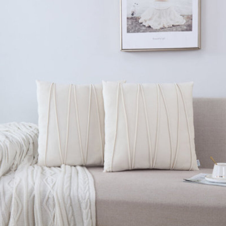 Pleated Square Polyester Velvet Pillow Cover