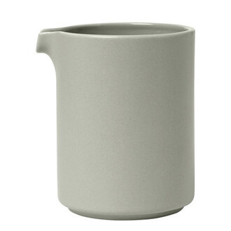 PILAR Stoneware 94 oz Creamer