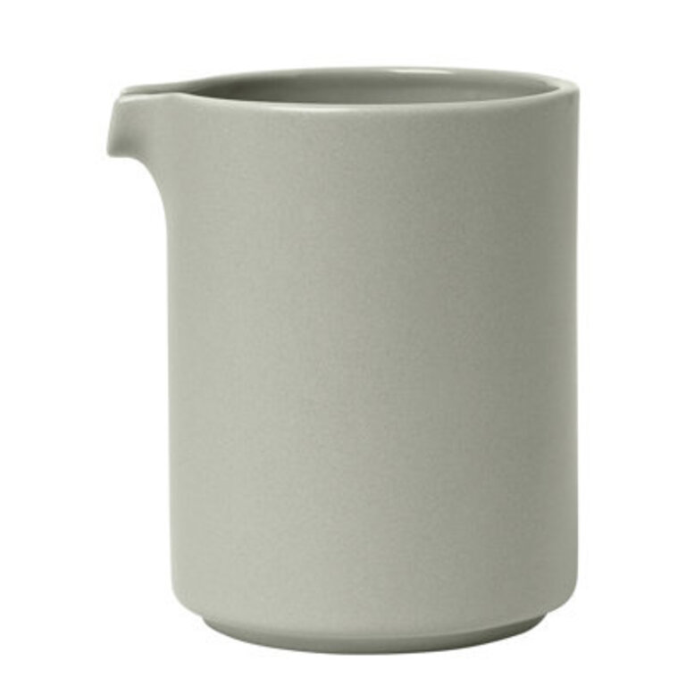 PILAR Stoneware 94 oz Creamer