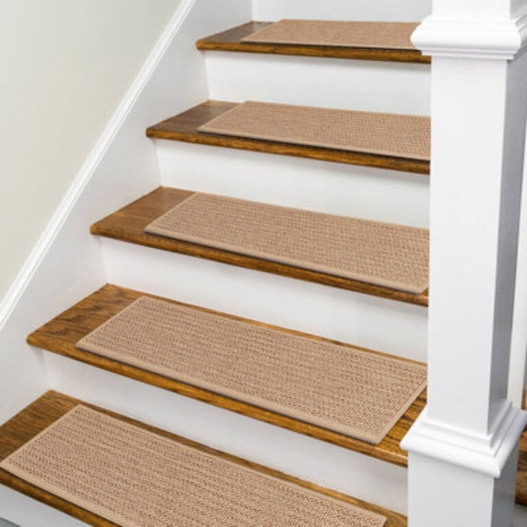 Robinswood Non-Slip Stair Tread