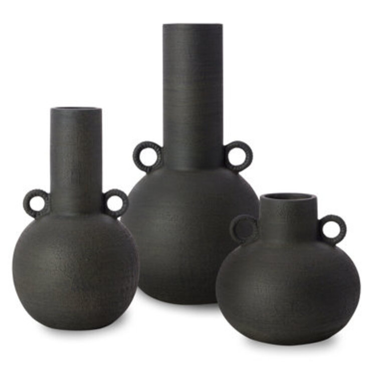 Iyanna Ceramic  Porcelain Table Vase