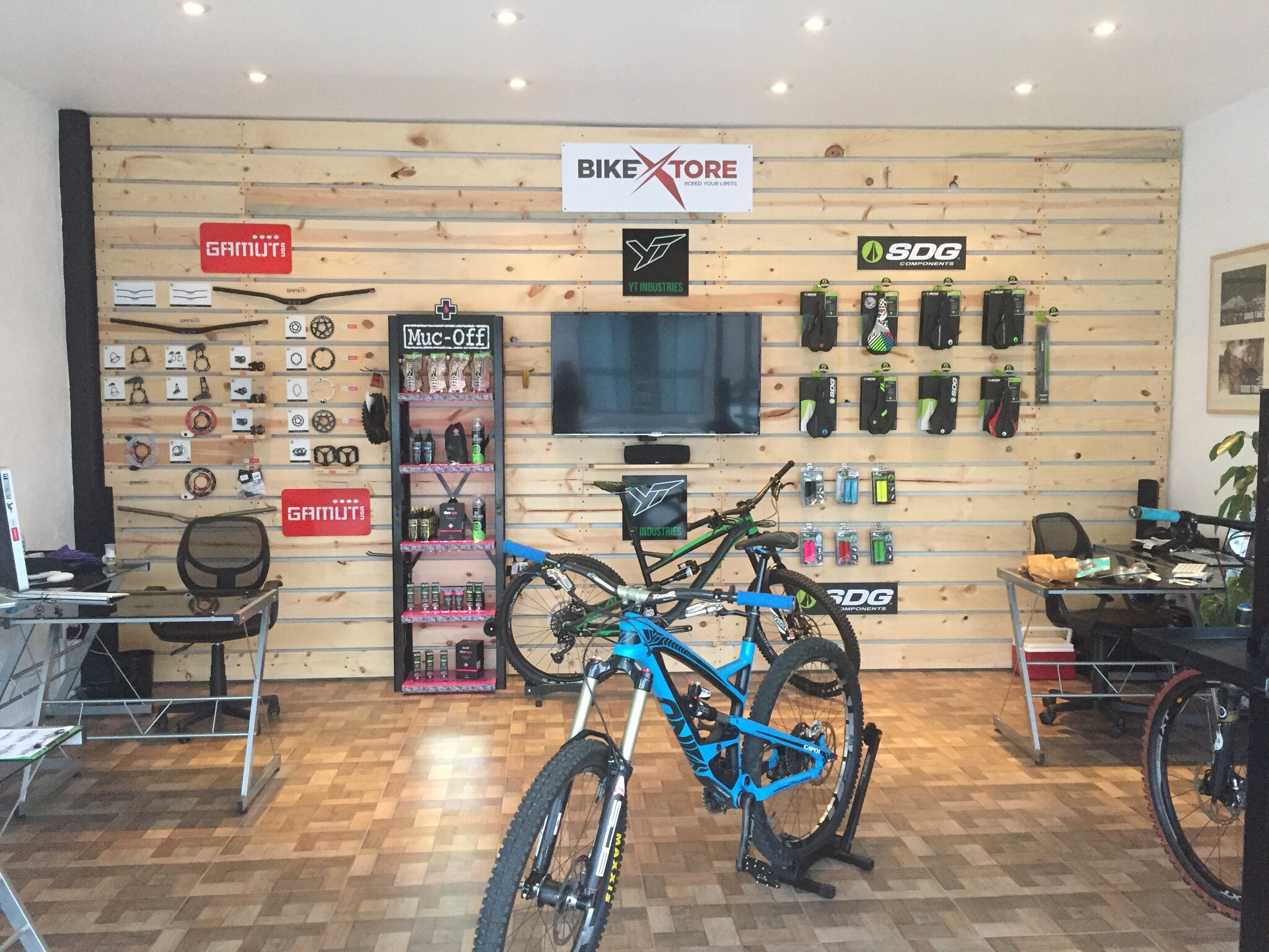 Historia de Bikextore