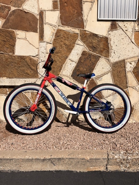 SE HOT WHEELS FAT RIPPER 26 BLAZIN BLUE