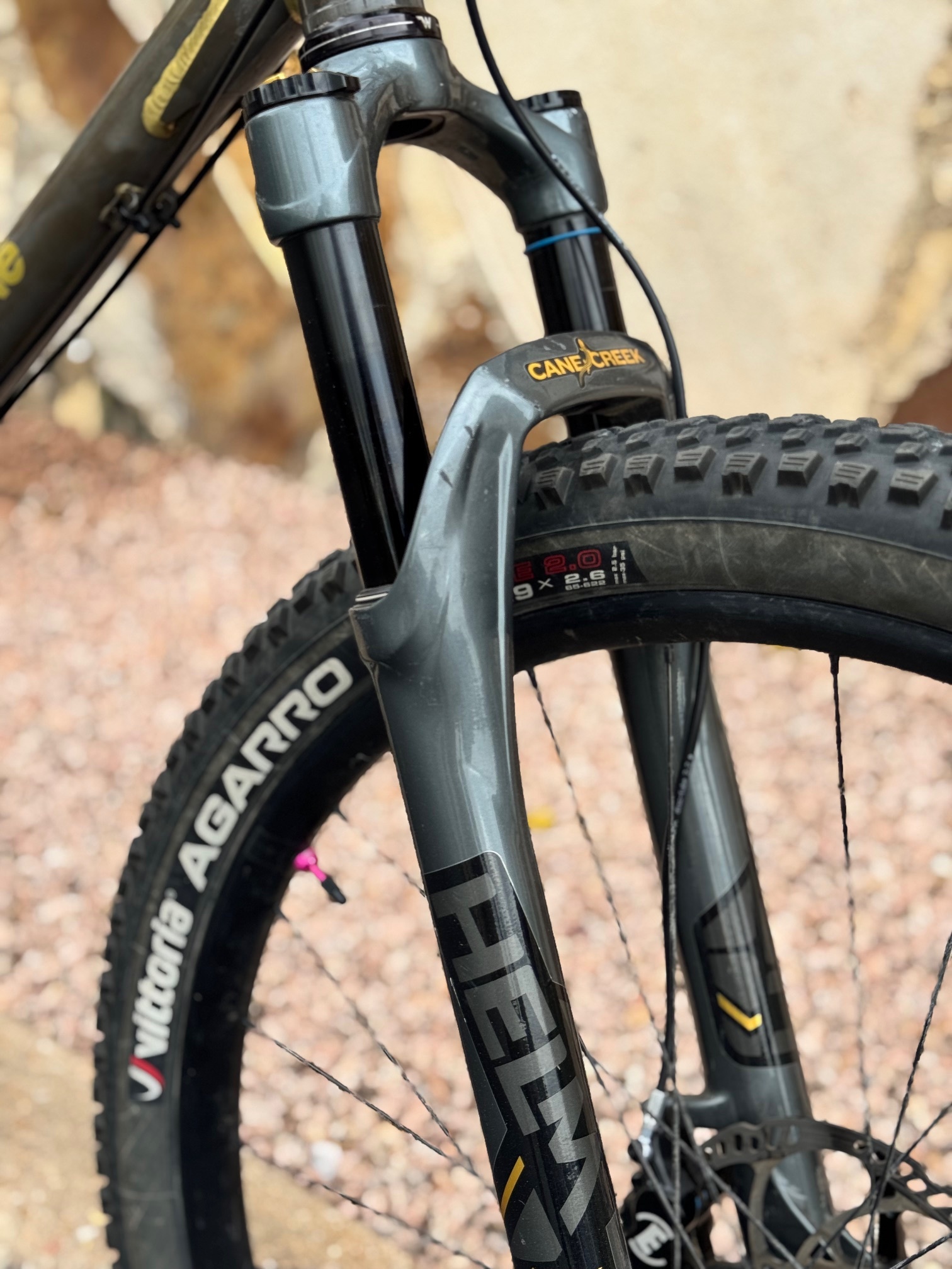 Pre-Owned Mone La Roca LG